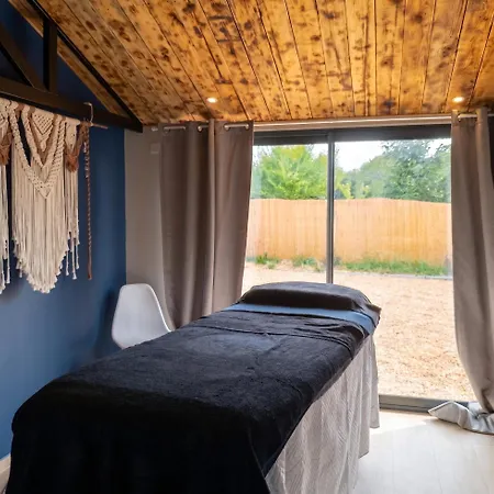 Domek alpejski Confortable Avec Piscine Partagee A Chazemais